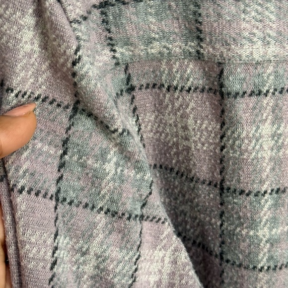 Faherty Flannel Button-down Shirt - Picture 4 of 6